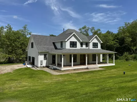 Exterior - 2 Pickett Rd, Roxbury, CT 06783 photo 5 of 5