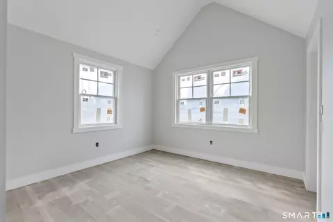 Bedroom - 2 Pickett Rd, Roxbury, CT 06783 photo 1 of 3