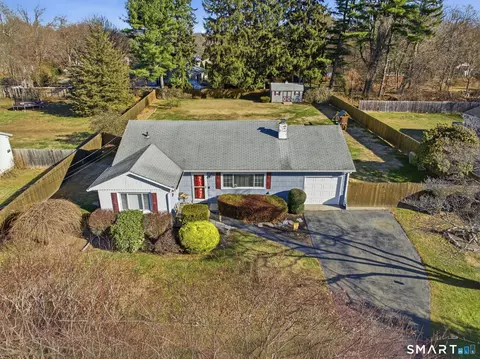 126 W Rocks Rd, Norwalk, CT 06851