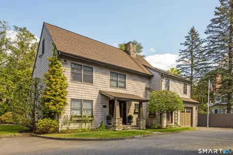 107 Parade Hill Rd, New Canaan, CT 06840