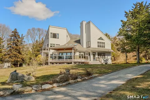 54 Wilbur Rd, Stonington, CT 06378