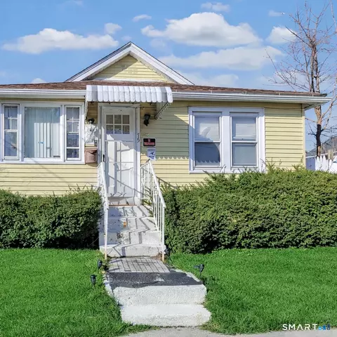 75 Fleet St, Bridgeport, CT 06606