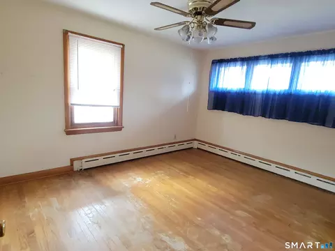 Bedroom - 30 Broad Brook Rd, Broad Brook, CT 06016 photo 4 of 6