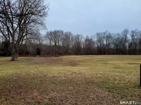 Exterior - 30 Broad Brook Rd, Broad Brook, CT 06016 photo 4 of 6