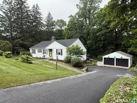 29 Milton Rd, Litchfield, CT 06759