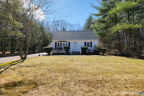 60 Union St, Plantsville, CT 06479