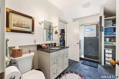 Bath - 17 Quaddick Rd, Thompson, CT 06277 photo 4 of 4