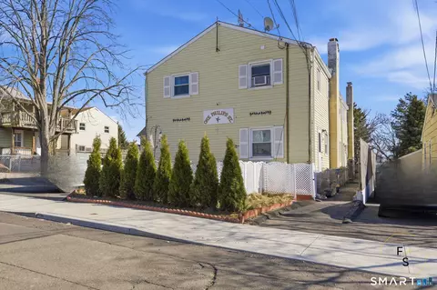 1 Phillips St #4, Norwalk, CT 06850