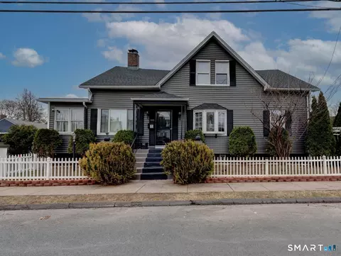 103 Otis St, Hartford, CT 06114