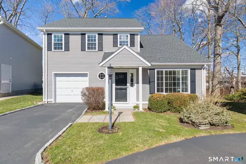 115 Top Gallant Rd #6, Stamford, CT 06902