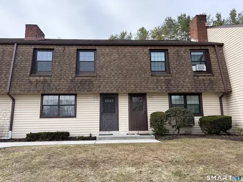 7 Homestead Ln #7, Brookfield, CT 06804