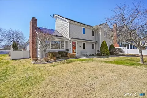225 Lordship Rd, Stratford, CT 06615