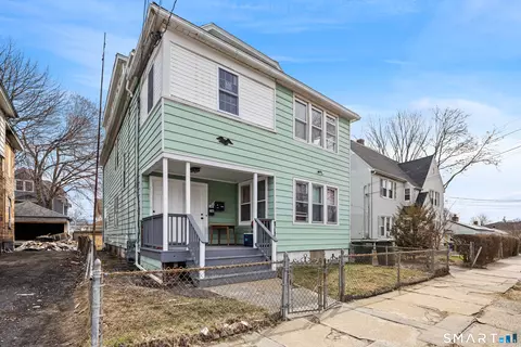 744 Park St, Bridgeport, CT 06608