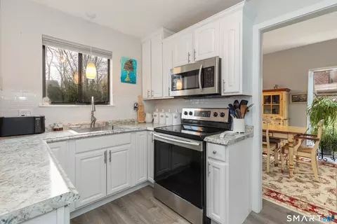 79 Heritage Vlg #A, Southbury, CT 06488
