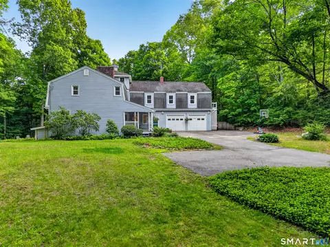 198 Grassy Hill Rd, East Lyme, CT 06333