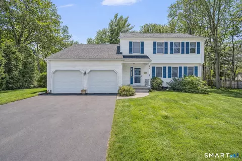 10 Devonshire Dr, South Windsor, CT 06074