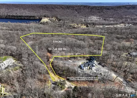 14 Zak Hill Dr, Woodbridge, CT 06525