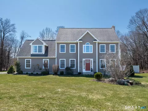 82 Lawrence Dr, Lebanon, CT 06249