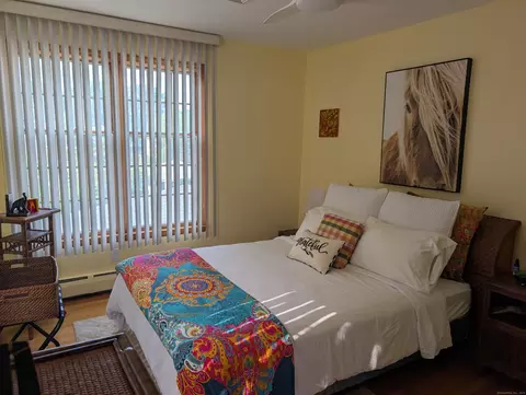 Bedroom - 248 Cosey Beach Ave, East Haven, CT 06512 photo 5 of 7