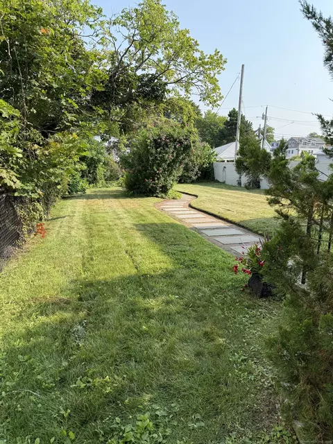 Exterior - 248 Cosey Beach Ave, East Haven, CT 06512 photo 5 of 6