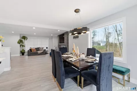 Dining - 38 Madison Ave, Thompson, CT 06277 photo 2 of 3