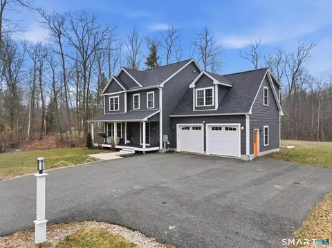 Exterior - 38 Madison Ave, Thompson, CT 06277 photo 4 of 5
