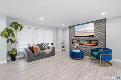 Living - 38 Madison Ave, Thompson, CT 06277 photo 3 of 3