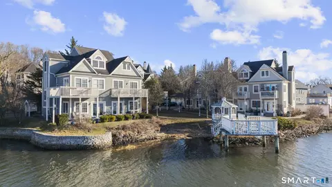 750 Quinnipiac Ave #7, New Haven, CT 06513