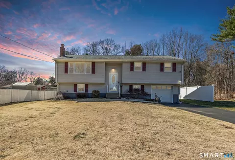59 Cross Dr, East Hartford, CT 06118