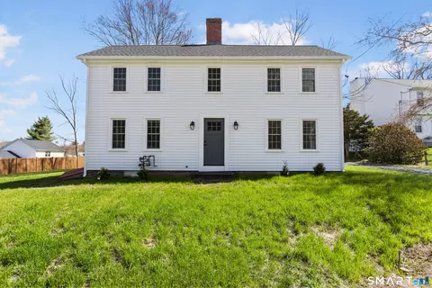 279 Keeney St, Manchester, CT 06040