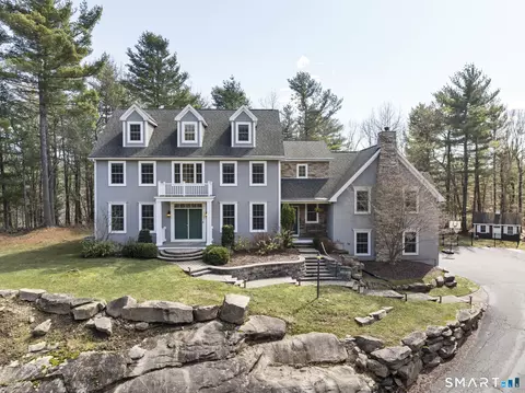 1197 Neipsic Rd, Glastonbury, CT 06033