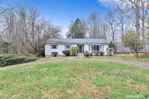 922 Baldwin Rd, Woodbridge, CT 06525