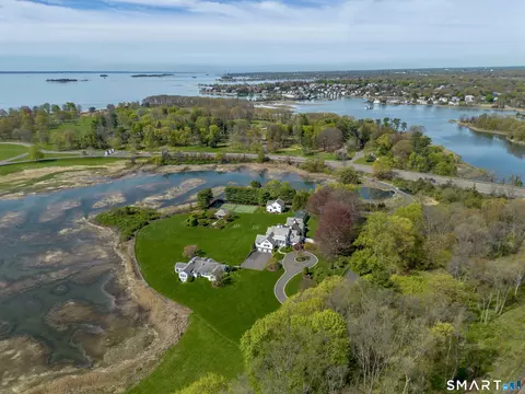 4 Sherwood Island Ln, Westport, CT 06880
