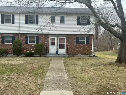 11 Athol St #11, Killingly, CT 06239