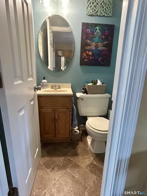 Bath - 11 Athol St #11, Killingly, CT 06239 photo 1 of 2