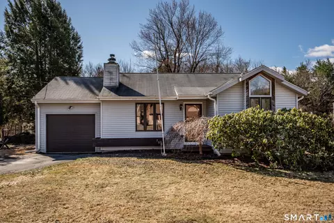 186 Stevens St, Bristol, CT 06010
