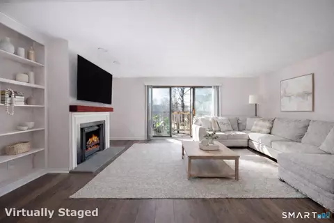 237 Strawberry Hill Ave #27, Stamford, CT 06902