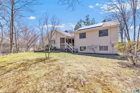 107 Broadway, Trumbull, CT 06611