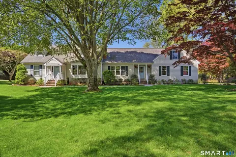 99 Acorn Ln, Southport, CT 06890