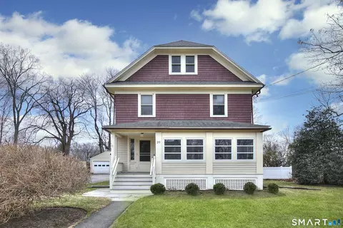 20 Eversley Ave, Norwalk, CT 06851