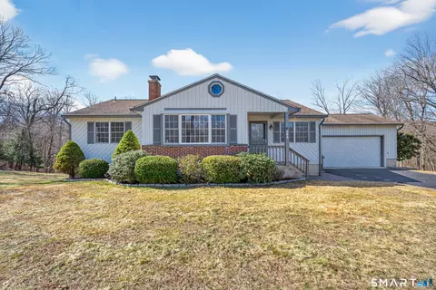 554 Jeremy Swamp Rd, Southbury, CT 06488