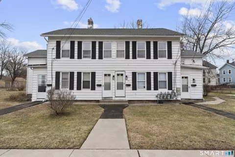 148 Pleasant St, Enfield, CT 06082