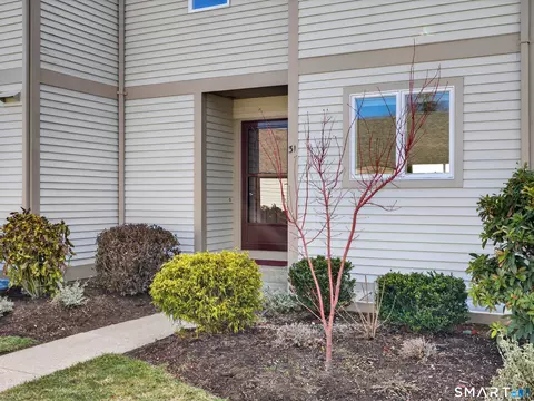 100 Dudley Ave #F31, Old Saybrook, CT 06475