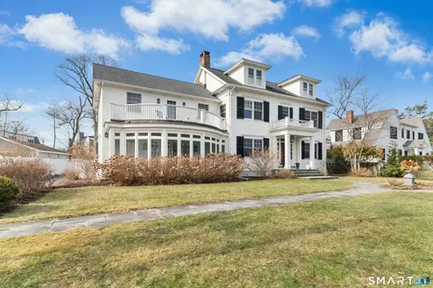 83 Sea Beach Dr, Stamford, CT 06902