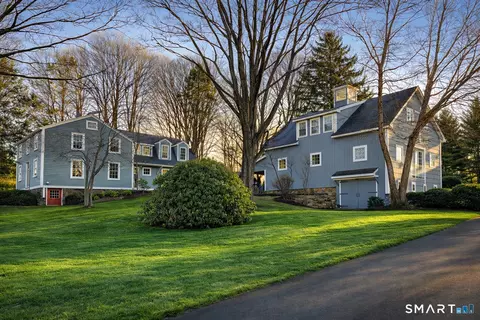 131 Tryon St, Glastonbury, CT 06073