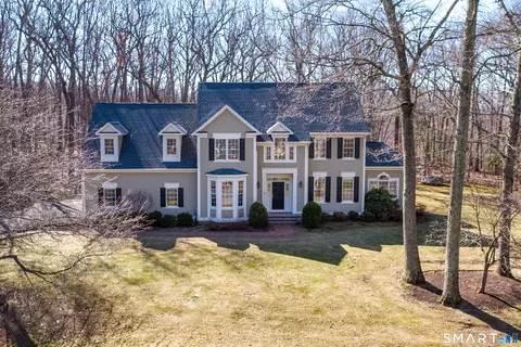 145 Kingswood Dr, Avon, CT 06001
