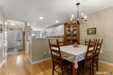 Dining - 177 Julia Ct #177, Sandy Hook, CT 06482 photo 1 of 1