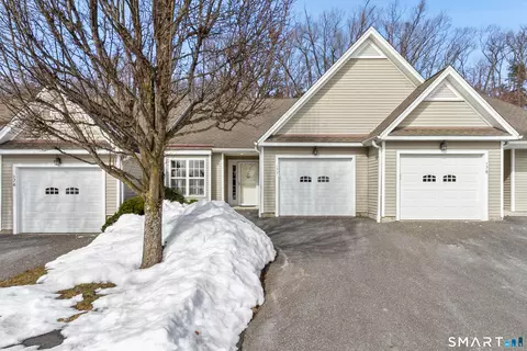 177 Julia Ct #177, Sandy Hook, CT 06482
