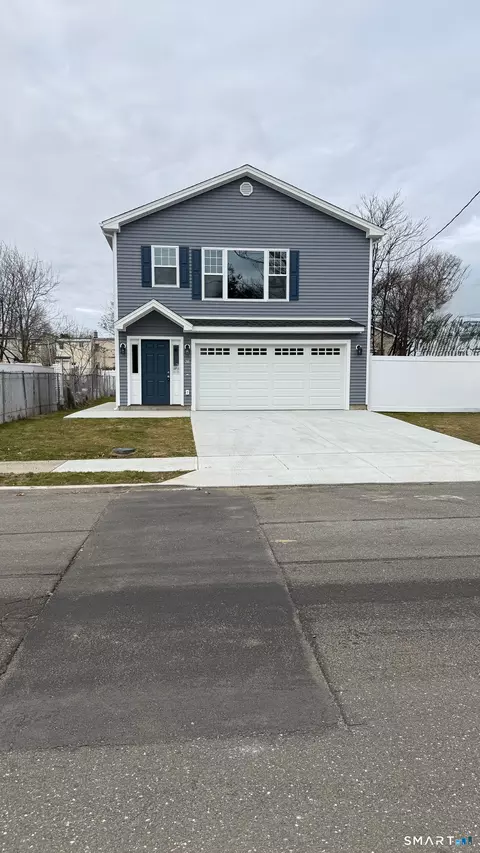 31 Hinman St, West Haven, CT 06516