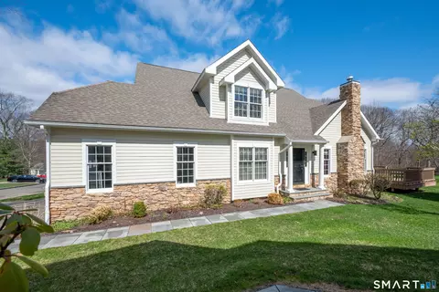 638 Danbury Rd #37, Ridgefield, CT 06877